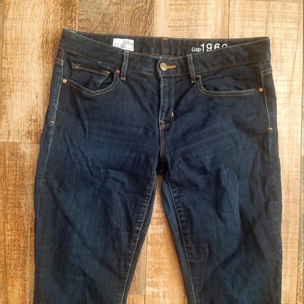Gap 1969 Curvy Profile Jeans Dark Wash Size 28S Measures 32x30 EUC